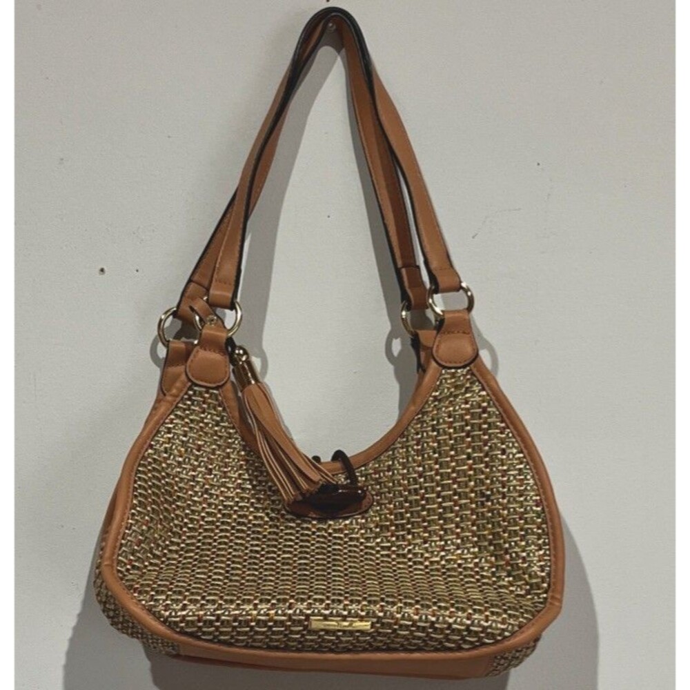 Simply Noelle Woven Shoulder Bag Tan Peach Neutral Tassel Top Zip Closure Purse